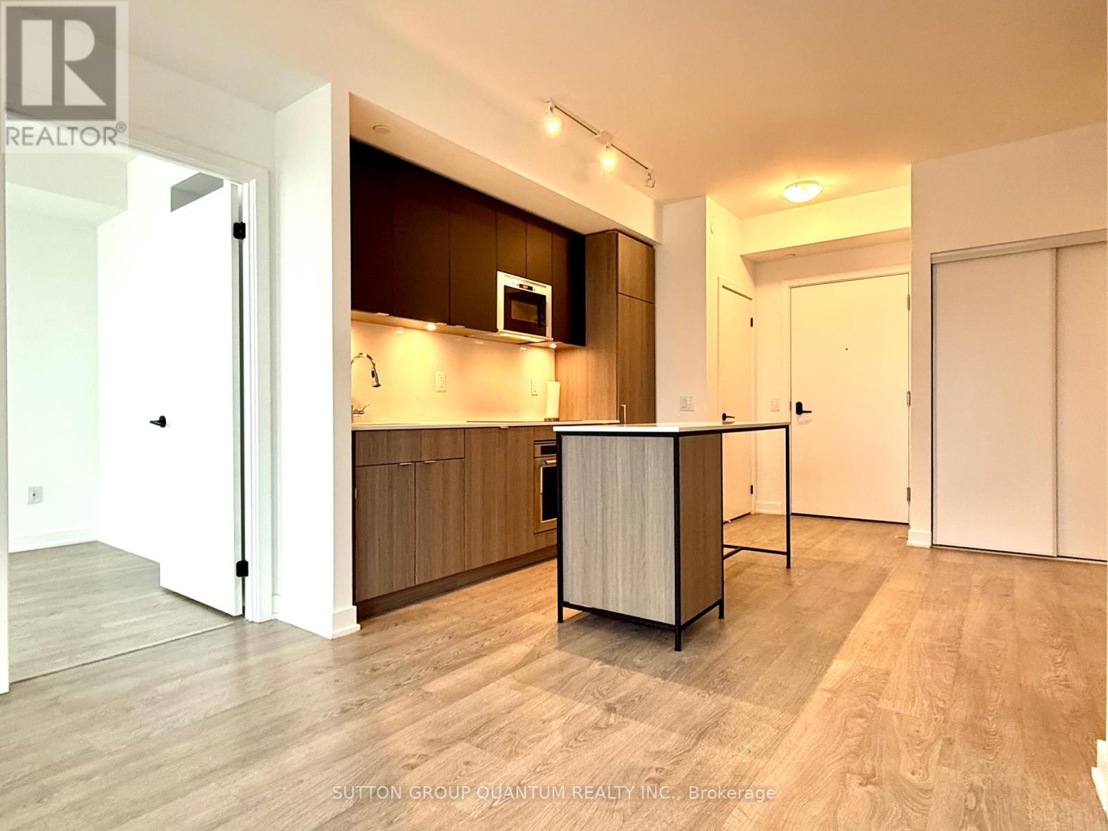 1209 - 220 Missinnihe Way, Mississauga, Ontario  L5H 0A9 - Photo 11 - W12639796