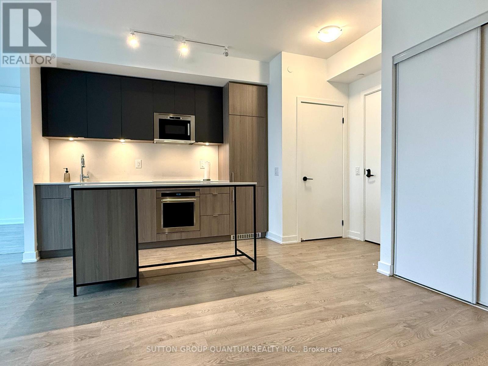 1209 - 220 Missinnihe Way, Mississauga, Ontario  L5H 0A9 - Photo 6 - W12639796