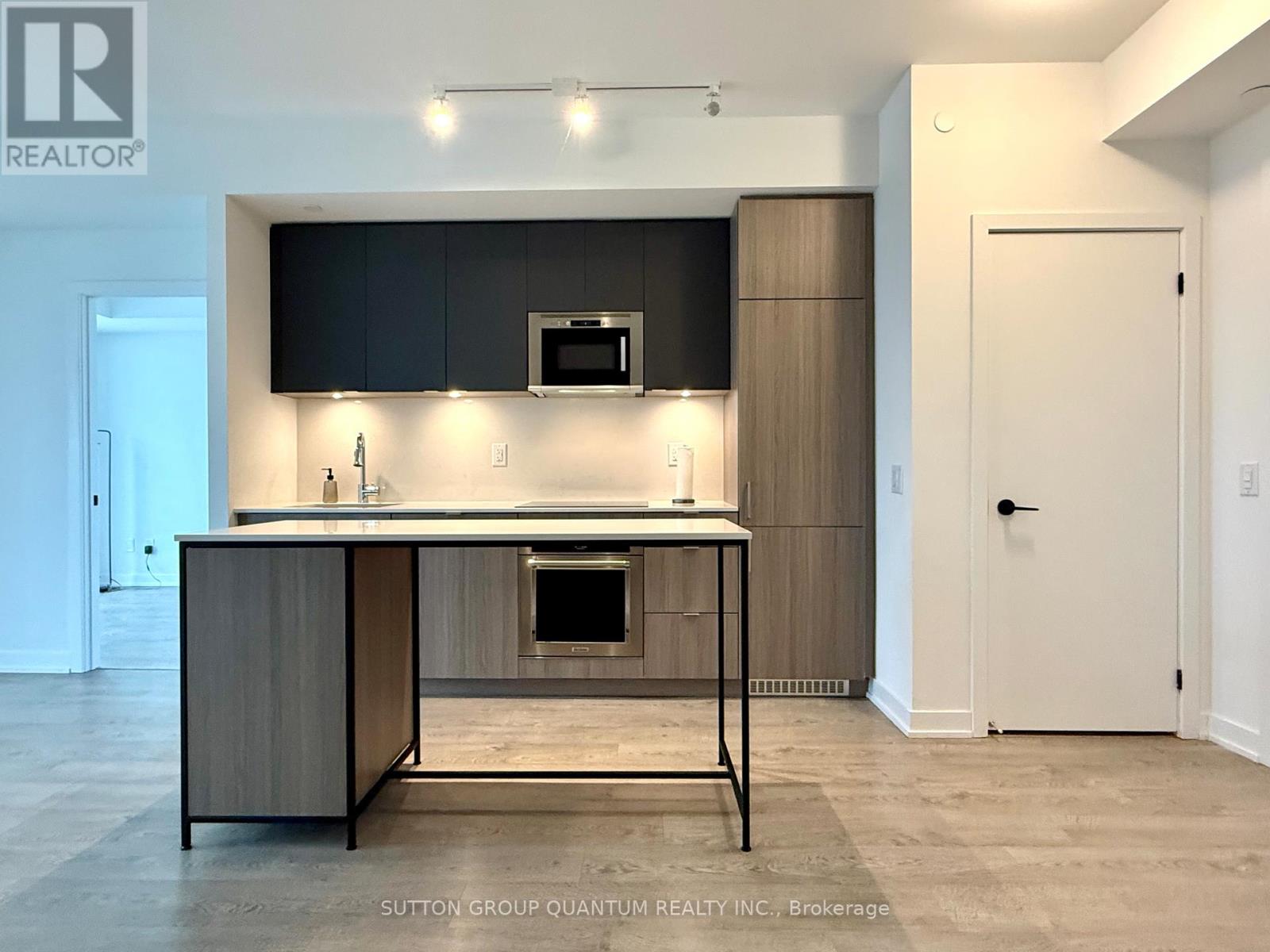 1209 - 220 Missinnihe Way, Mississauga, Ontario  L5H 0A9 - Photo 7 - W12639796