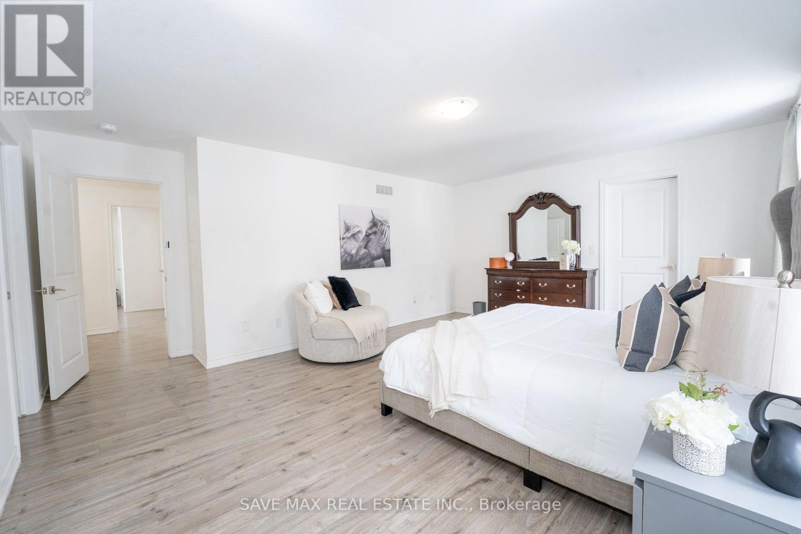 11 Peterson Street, Blandford-Blenheim, Ontario  N0J 1G0 - Photo 17 - X12639790