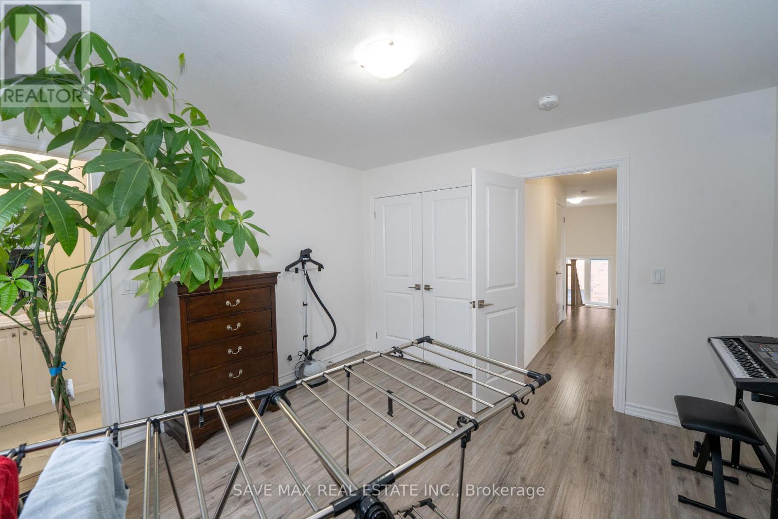 11 Peterson Street, Blandford-Blenheim, Ontario  N0J 1G0 - Photo 31 - X12639790