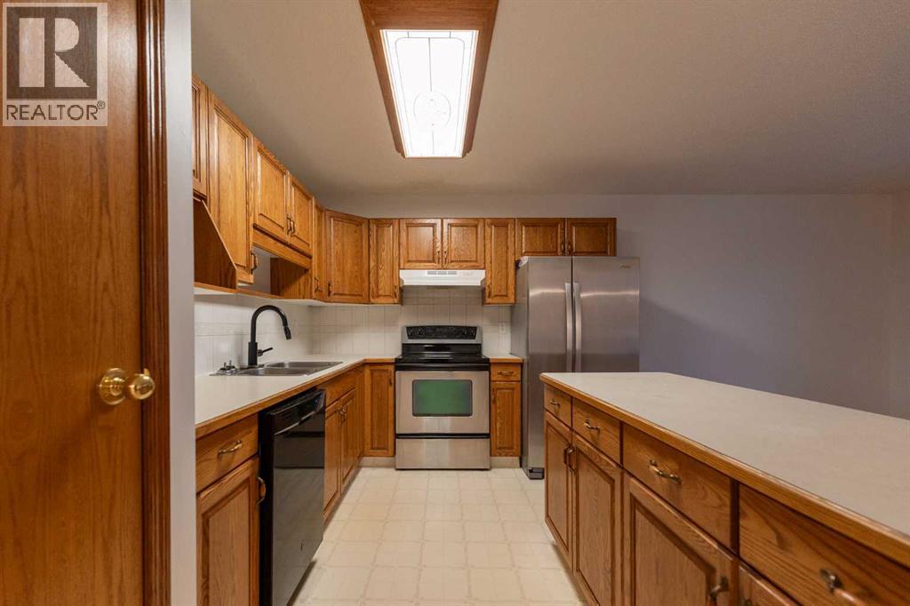 1103 12 Street S, Lethbridge, Alberta  T1K 7S6 - Photo 10 - A2275426