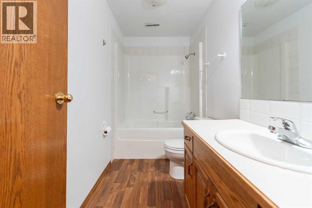 1103 12 Street S, Lethbridge, Alberta  T1K 7S6 - Photo 27 - A2275426