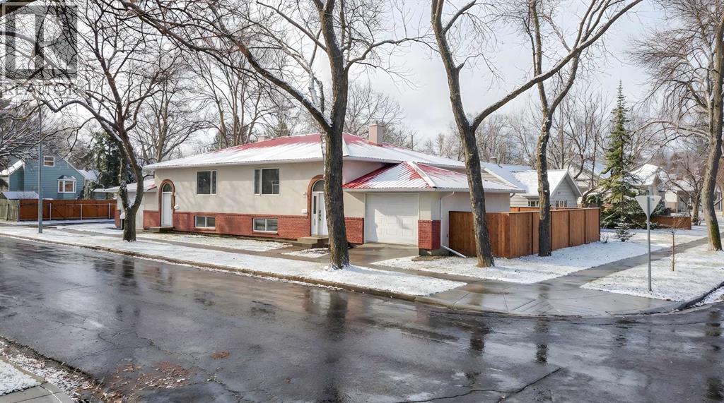 1103 12 Street S, Lethbridge, Alberta  T1K 7S6 - Photo 3 - A2275426