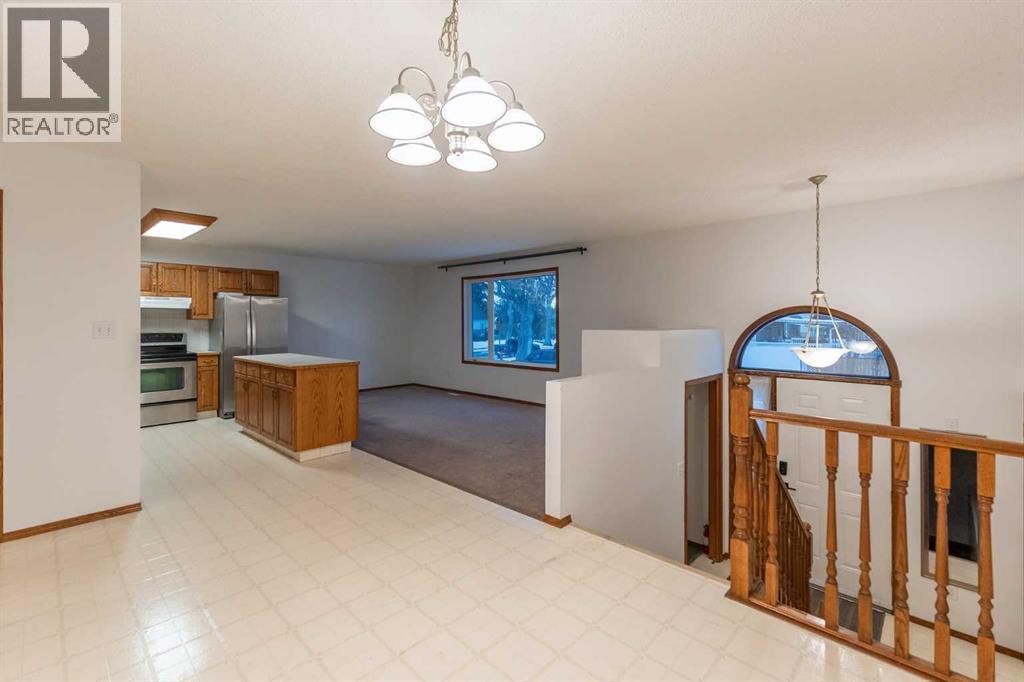 1103 12 Street S, Lethbridge, Alberta  T1K 7S6 - Photo 4 - A2275426