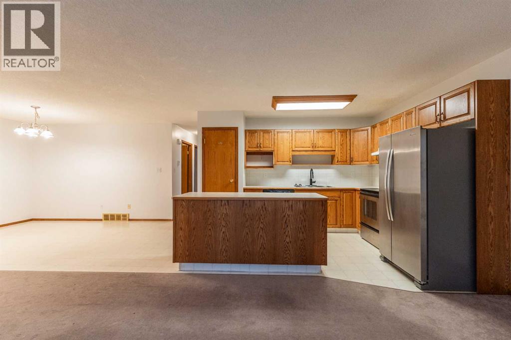 1103 12 Street S, Lethbridge, Alberta  T1K 7S6 - Photo 8 - A2275426