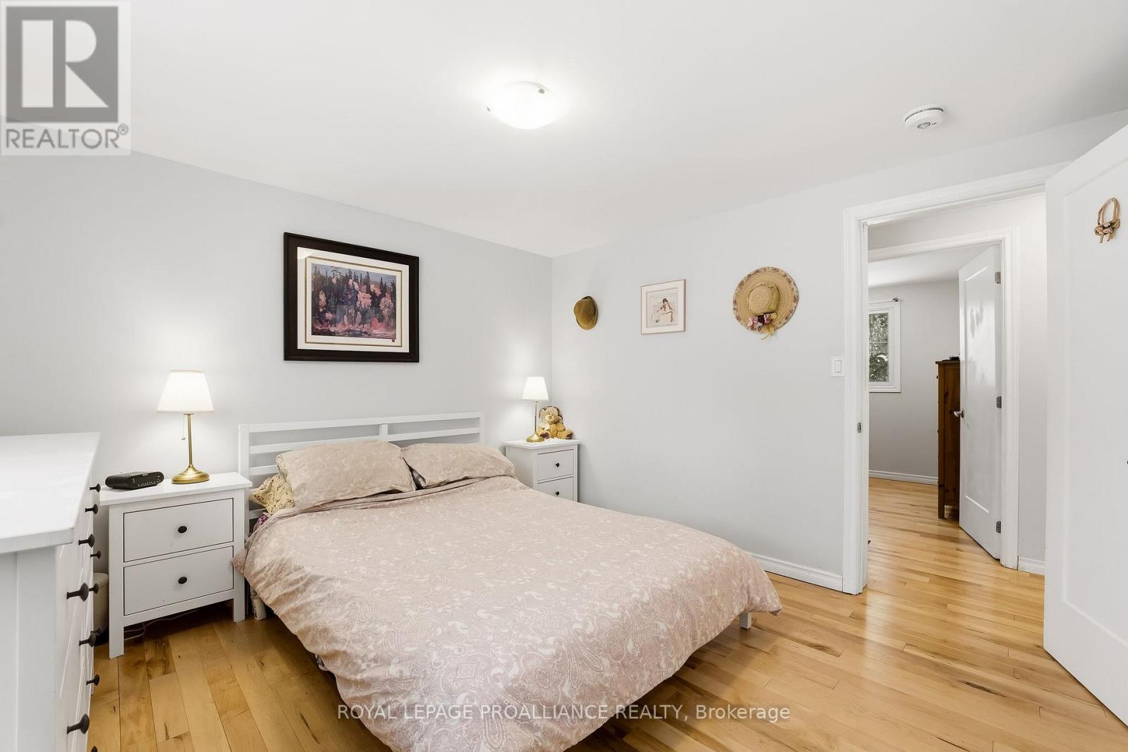 17 Chrisval Avenue, Quinte West, Ontario  K8V 5P7 - Photo 26 - X12639836