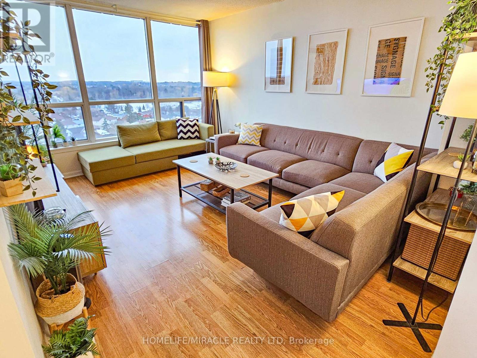 1206 - 12 Laurelcrest Street, Brampton, Ontario  L6S 5Y4 - Photo 4 - W12639740