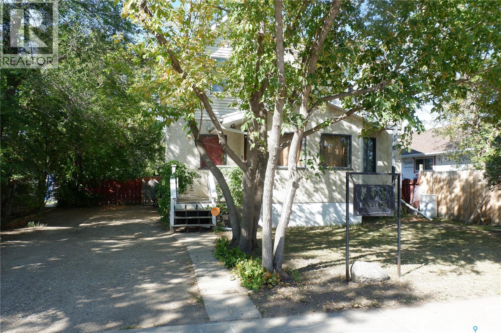 568 Stadacona STREET W, Moose Jaw, Saskatchewan