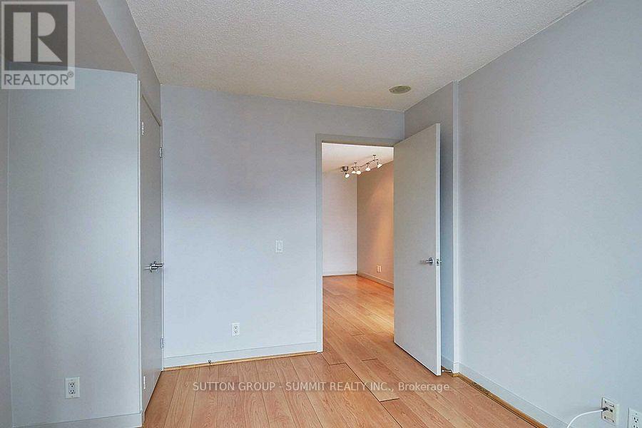 1003 - 361 Front Street, Toronto, Ontario M5V 3R5 - Photo 10 - C12638874