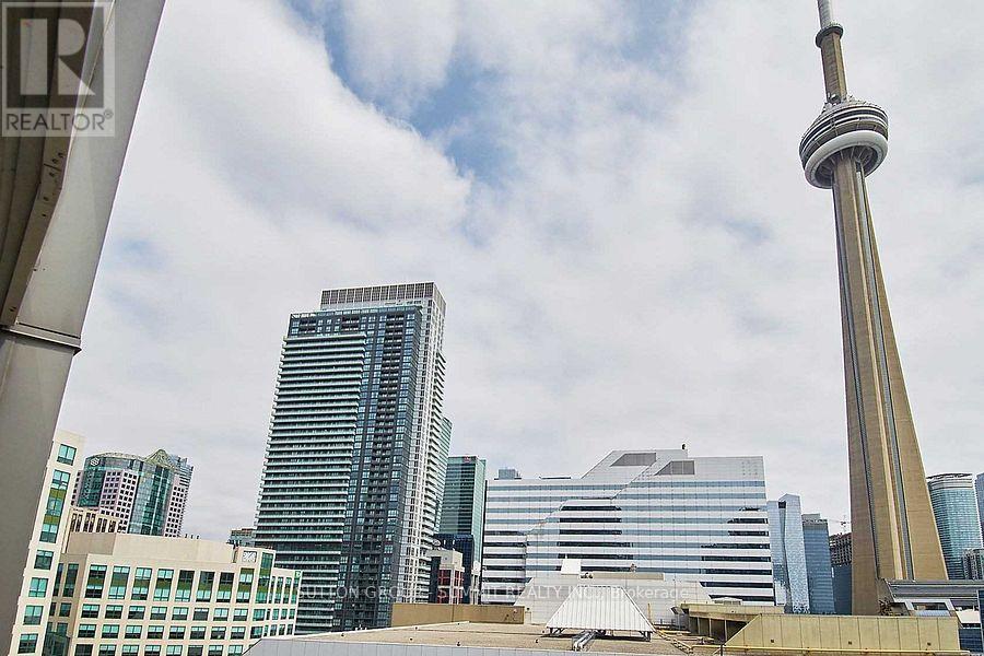 1003 - 361 Front Street, Toronto, Ontario M5V 3R5 - Photo 8 - C12638874