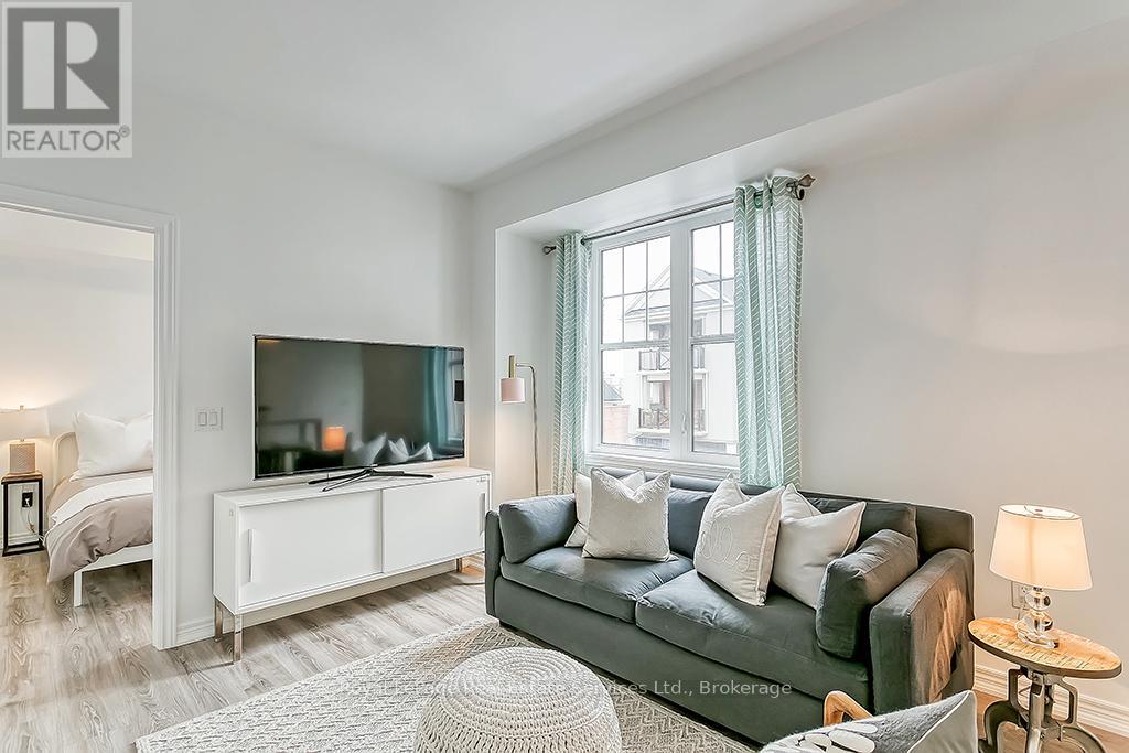 204 - 276 Gatwick Drive, Oakville, Ontario  L6H 0K8 - Photo 12 - W12639834