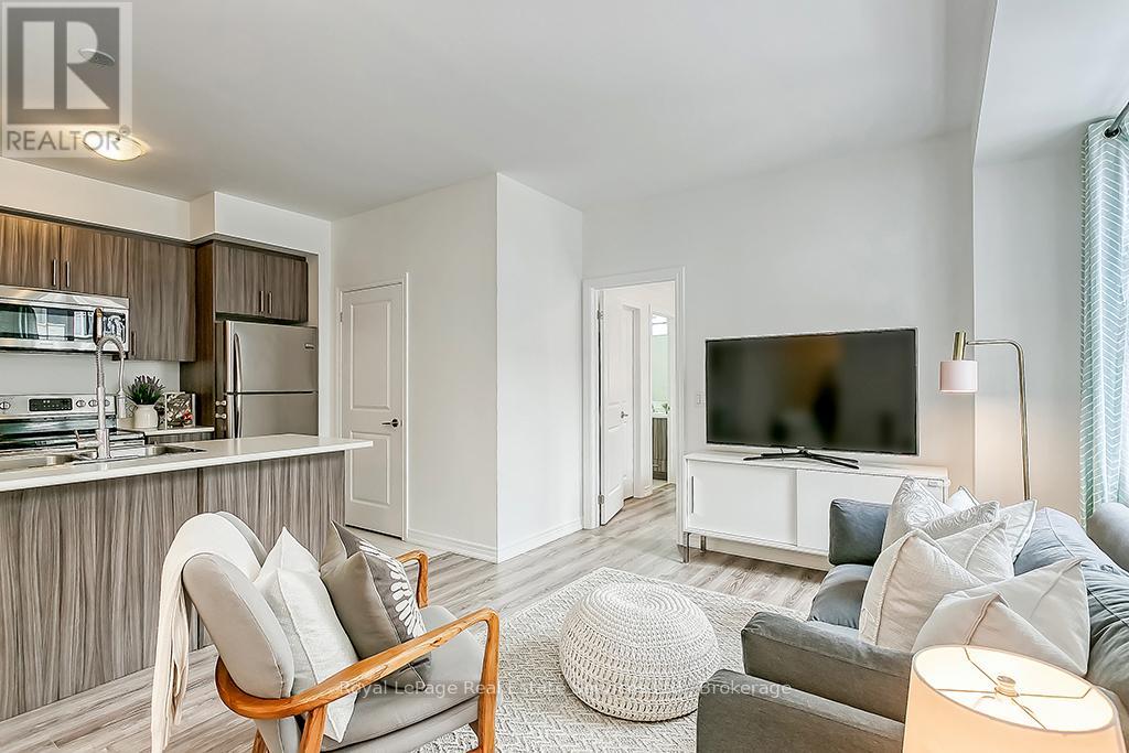 204 - 276 Gatwick Drive, Oakville, Ontario  L6H 0K8 - Photo 16 - W12639834