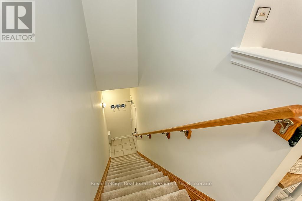 204 - 276 Gatwick Drive, Oakville, Ontario  L6H 0K8 - Photo 7 - W12639834