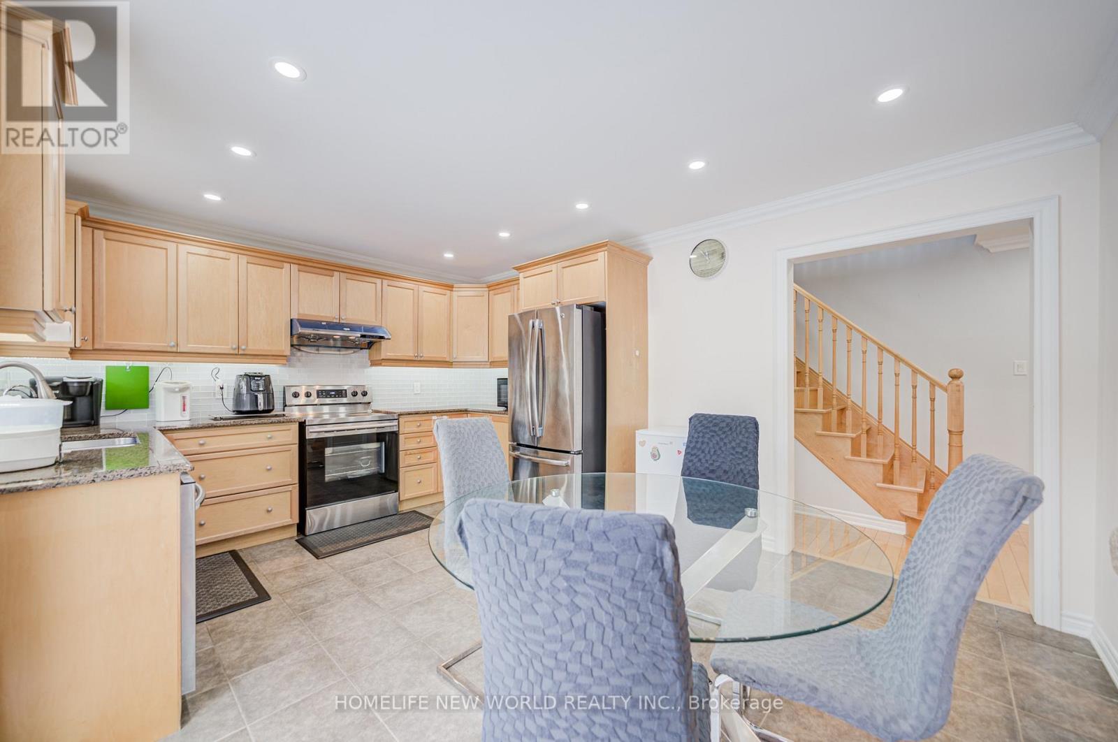 22 Whiterose Lane, Whitchurch-Stouffville, Ontario  L4A 0Z7 - Photo 16 - N12637848