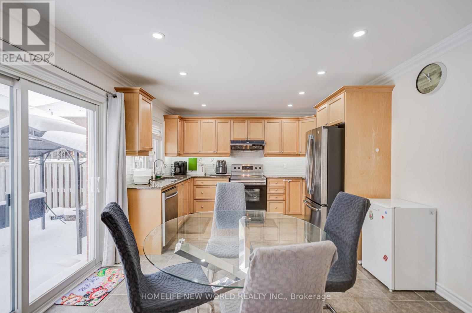 22 Whiterose Lane, Whitchurch-Stouffville, Ontario  L4A 0Z7 - Photo 17 - N12637848