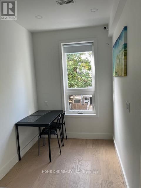 204 - 35 Denison Avenue, Toronto, Ontario  M5T 2M6 - Photo 5 - C12639816