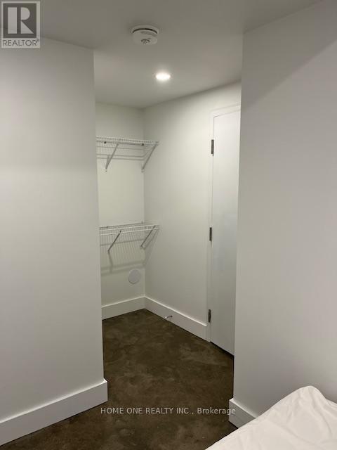 B04 - 35 Denison Avenue, Toronto, Ontario  M5T 2M6 - Photo 6 - C12639822