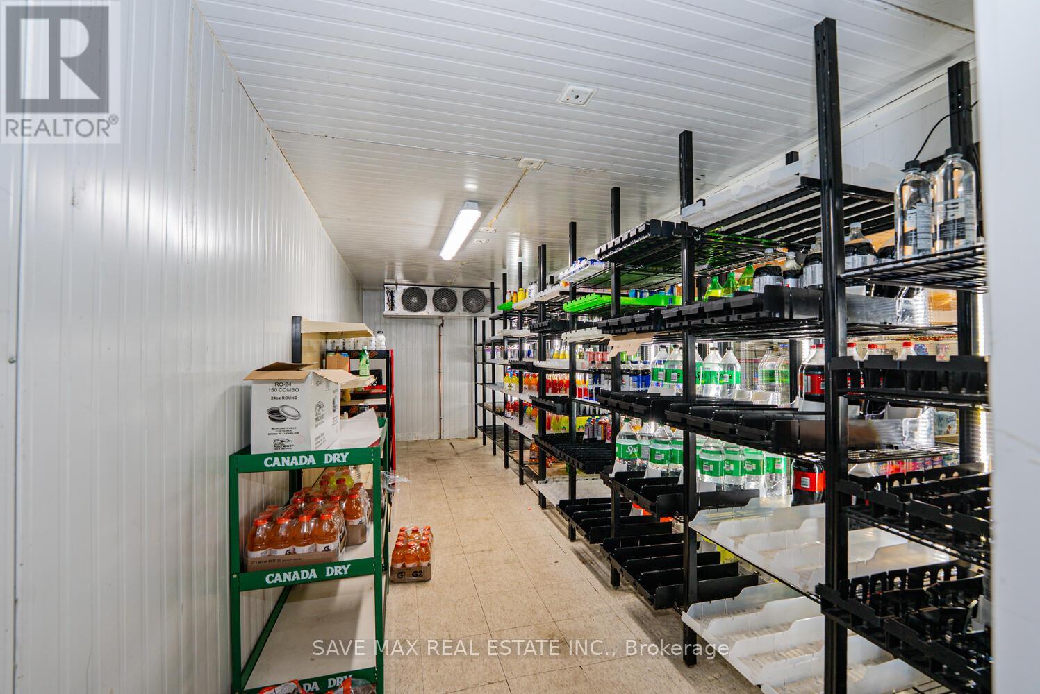 2008 Tiny Beaches Road S, Tiny, Ontario  L0L 1P0 - Photo 19 - S12424511