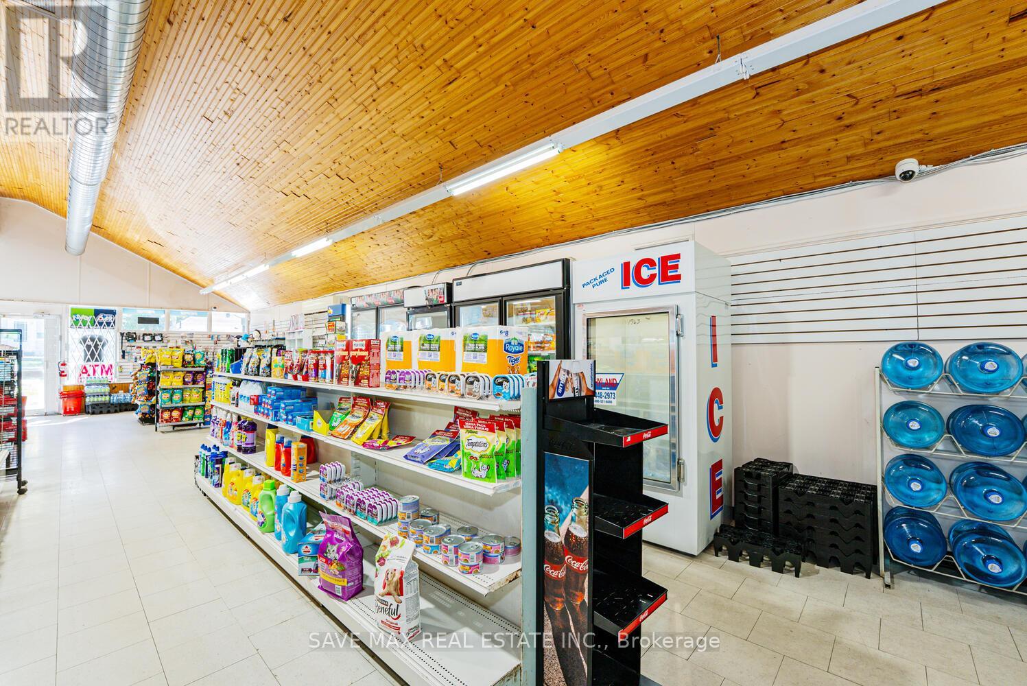 2008 Tiny Beaches Road S, Tiny, Ontario  L0L 1P0 - Photo 16 - S12424511