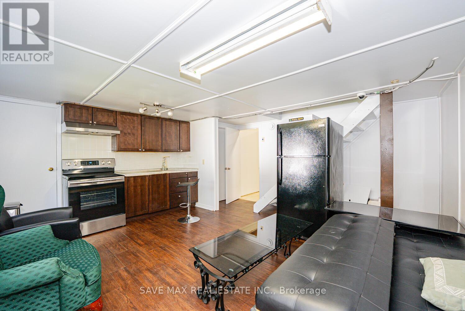 2008 Tiny Beaches Road S, Tiny, Ontario  L0L 1P0 - Photo 21 - S12424511