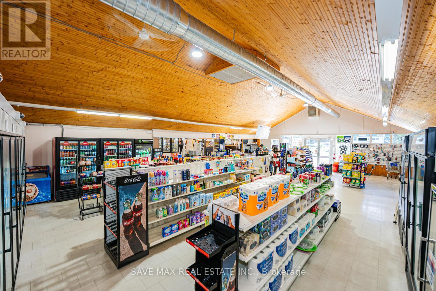 2008 Tiny Beaches Road S, Tiny, Ontario  L0L 1P0 - Photo 18 - S12424511