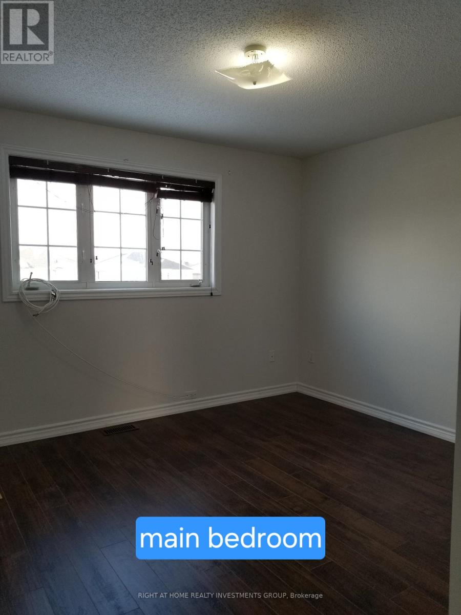 Upper Unit - 38 Lang Drive, Barrie, Ontario  L4N 0W3 - Photo 7 - S12639818