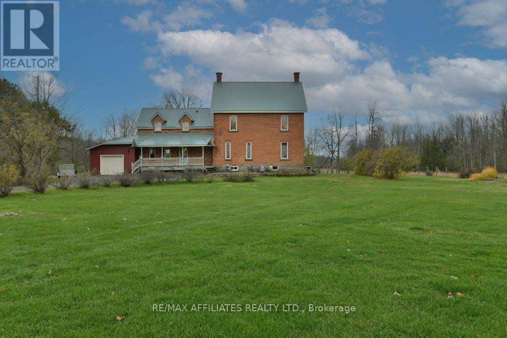 507 Drummond Road, Mississippi Mills, Ontario  K7C 3P1 - Photo 3 - X12510358