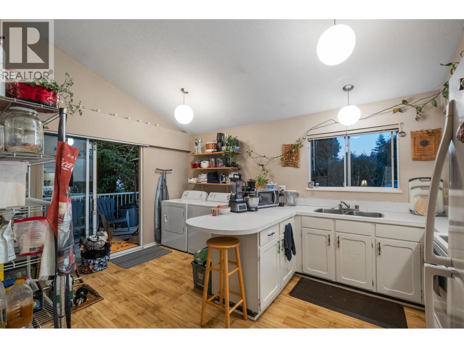 3602 Regent Avenue, North Vancouver, British Columbia  V7N 2C2 - Photo 14 - R3062892