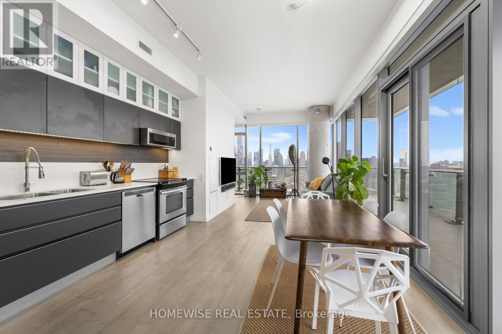 3802 - 70 Distillery Lane, Toronto, Ontario  M5A 0E3 - Photo 4 - C12639714