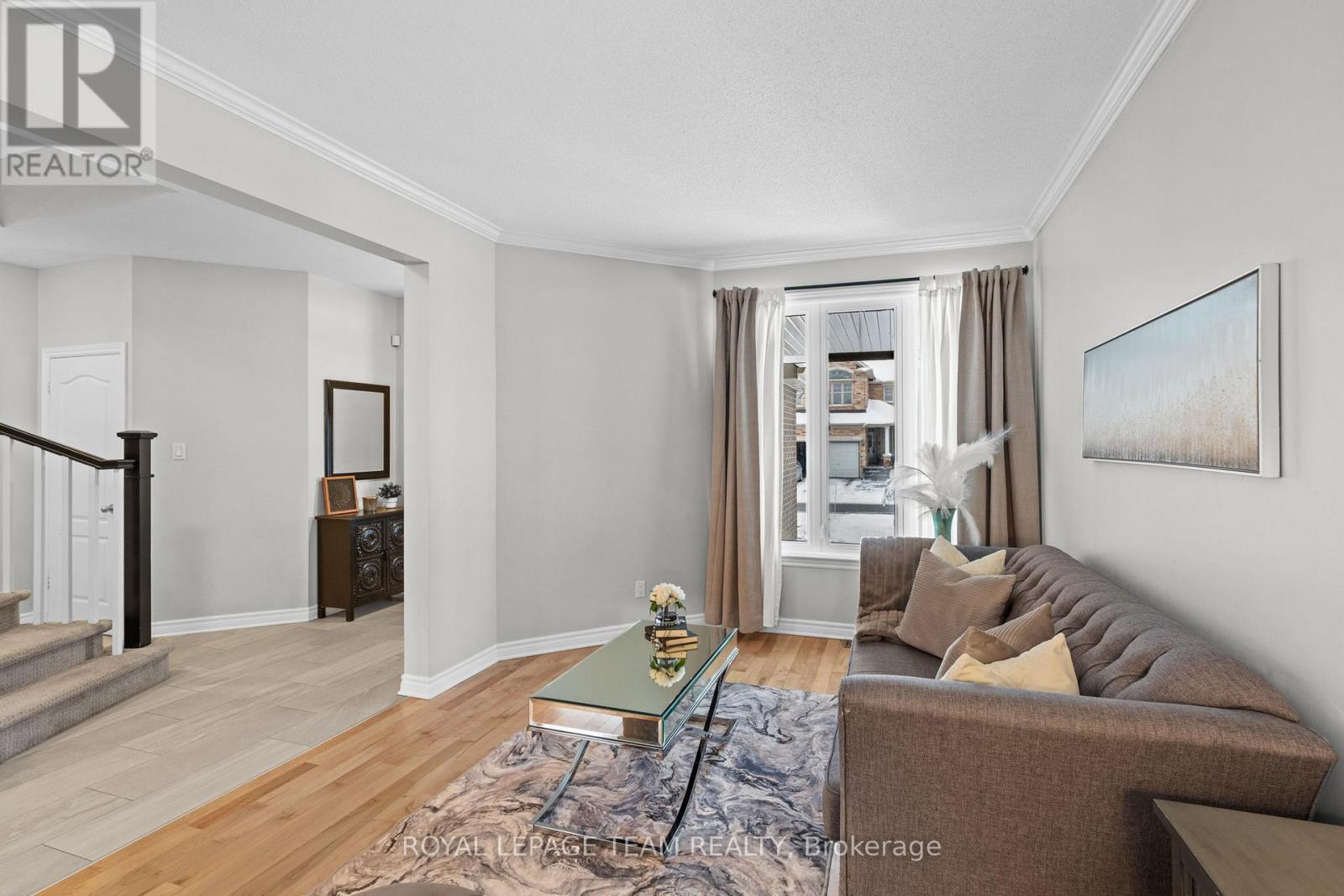 801 Bowercrest Crescent N, Ottawa, Ontario  K1V 2K3 - Photo 8 - X12639846