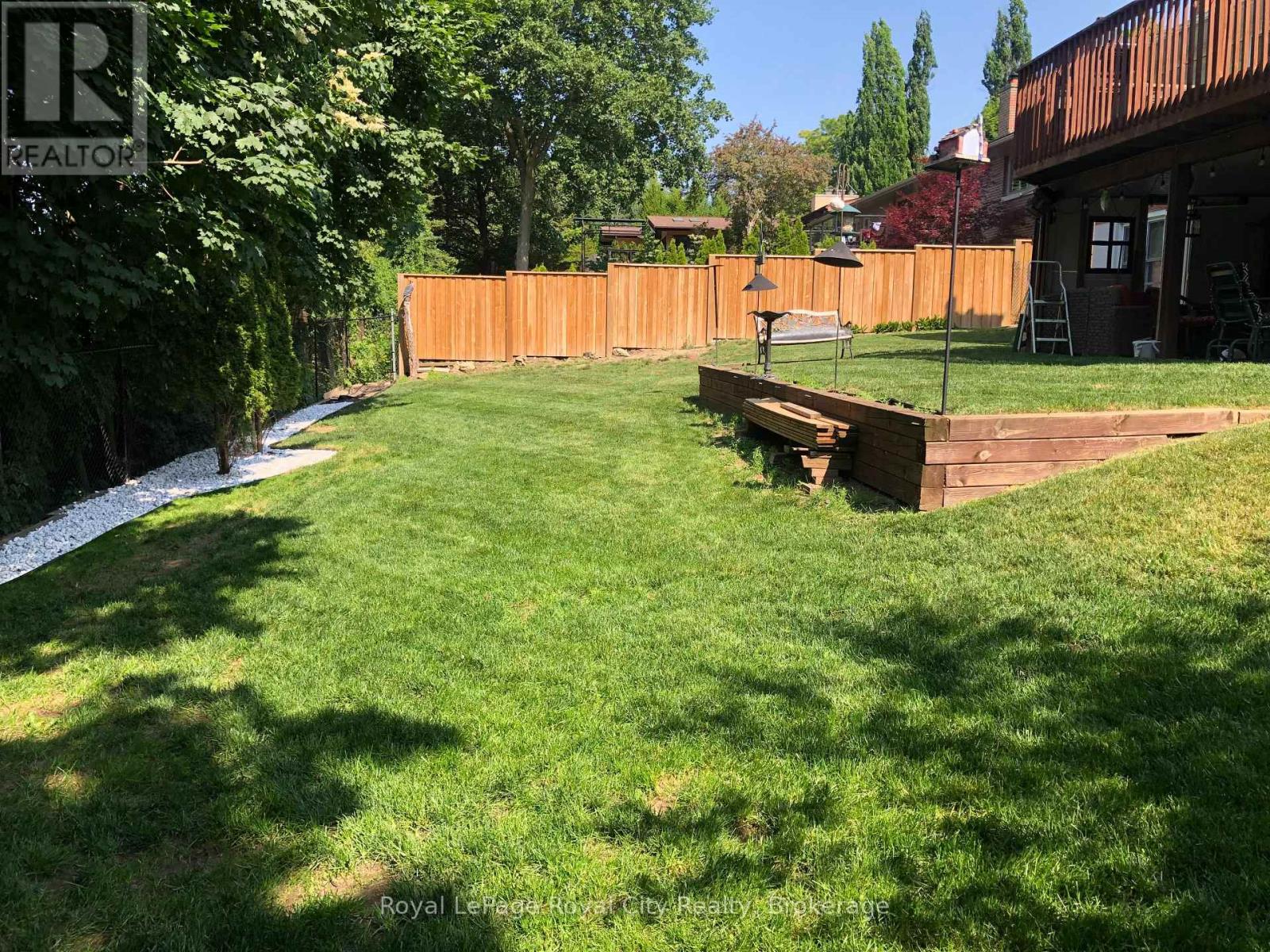 78 Callander Drive, Guelph, Ontario N1E 4H8 - Photo 47 - X12638578