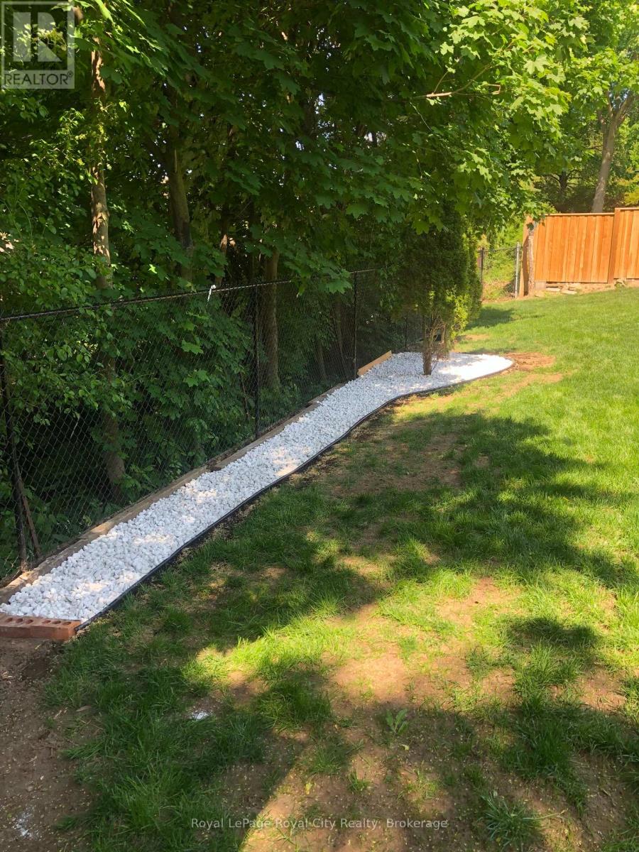 78 Callander Drive, Guelph, Ontario N1E 4H8 - Photo 48 - X12638578