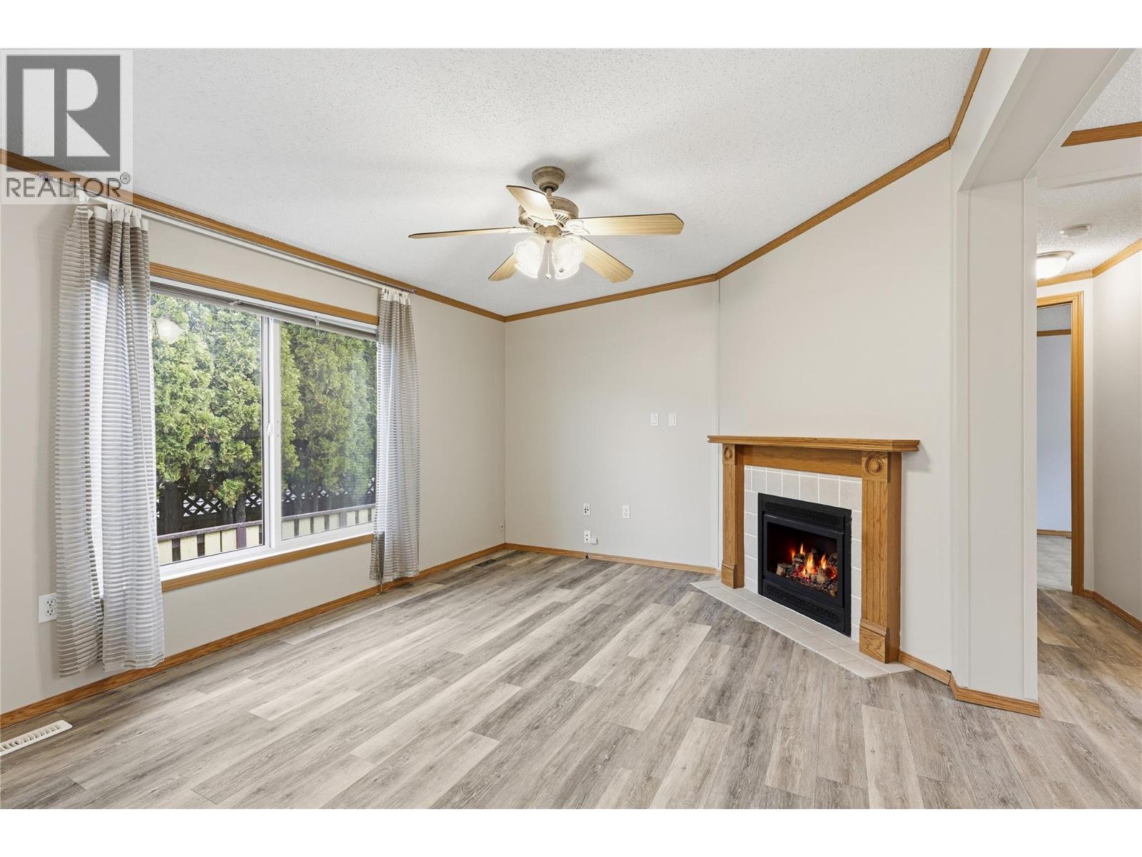 7545 Dallas Drive Unit# 27, Kamloops, British Columbia  V2C 6X5 - Photo 6 - 10370877