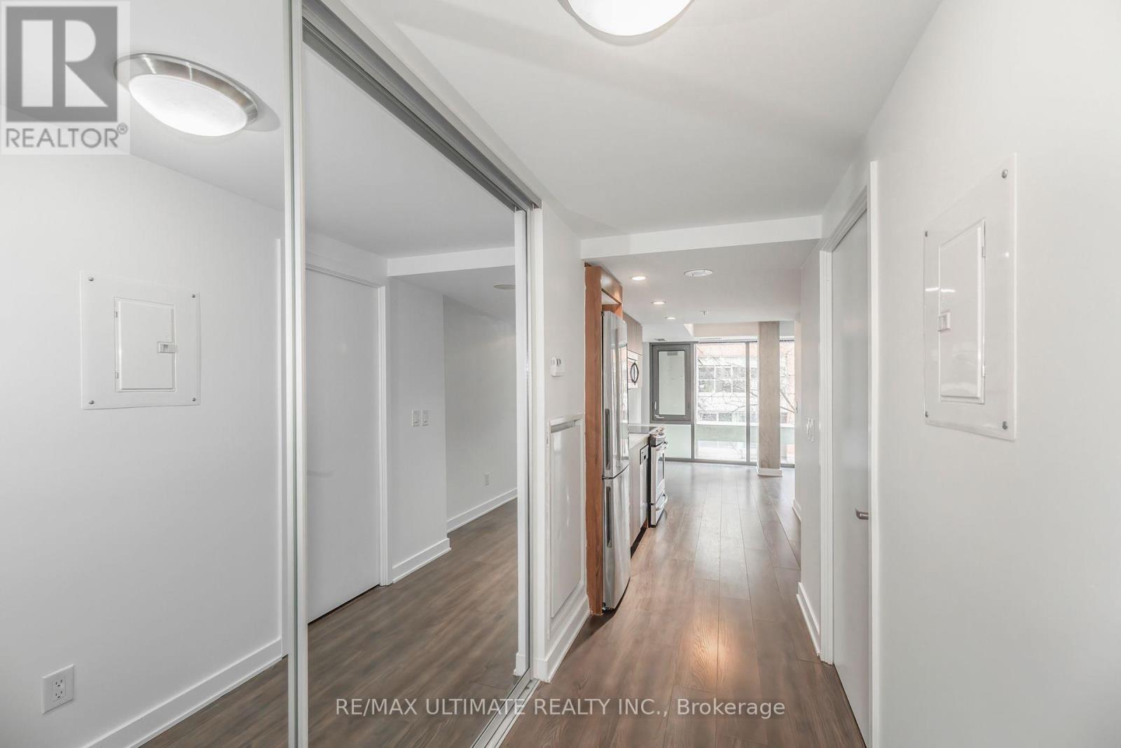 204 - 32 Camden Street, Toronto, Ontario  M5V 1V1 - Photo 4 - C12639844