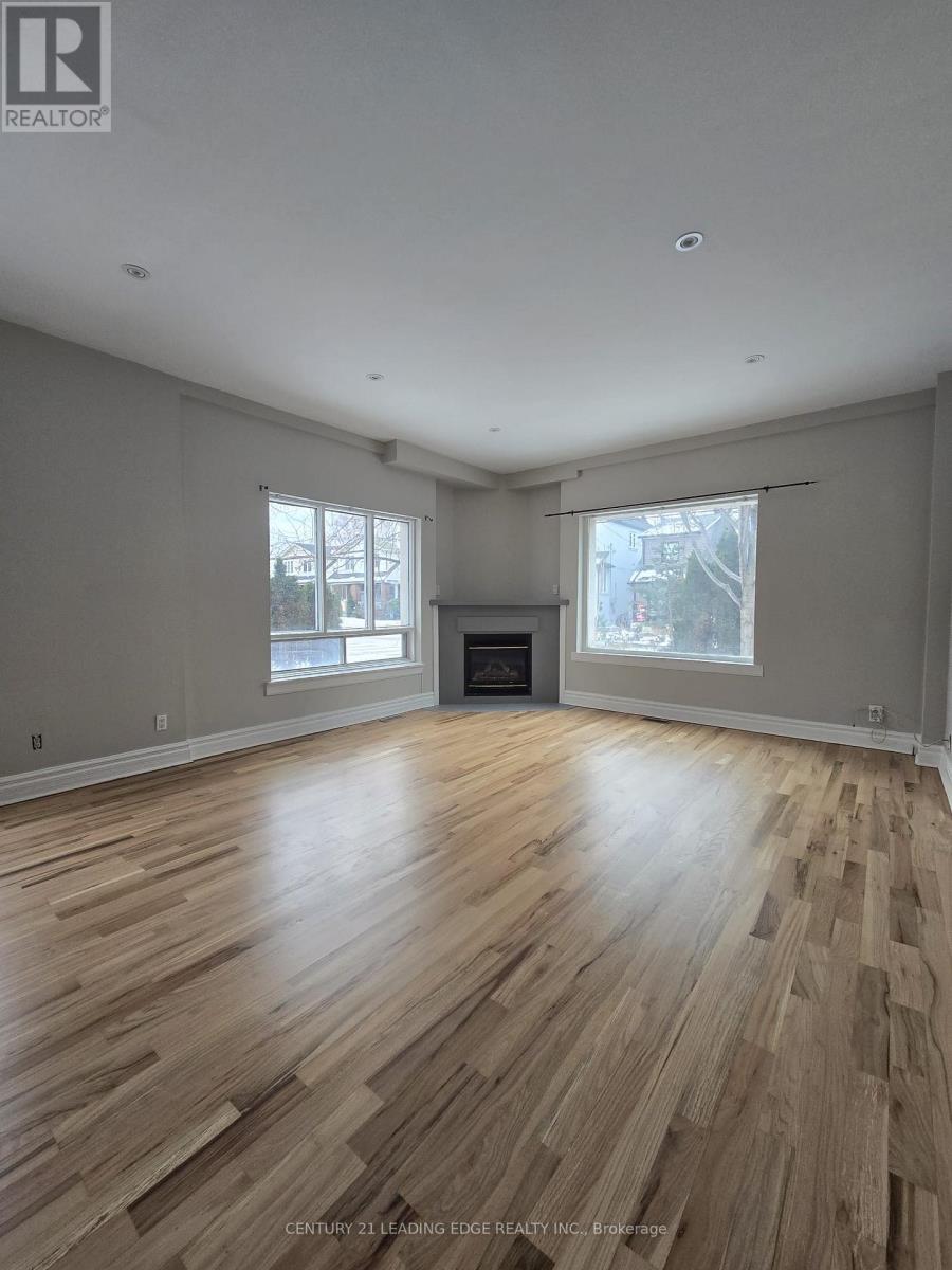 2a Kimbourne Avenue, Toronto, Ontario  M4J 4J2 - Photo 17 - E12639870