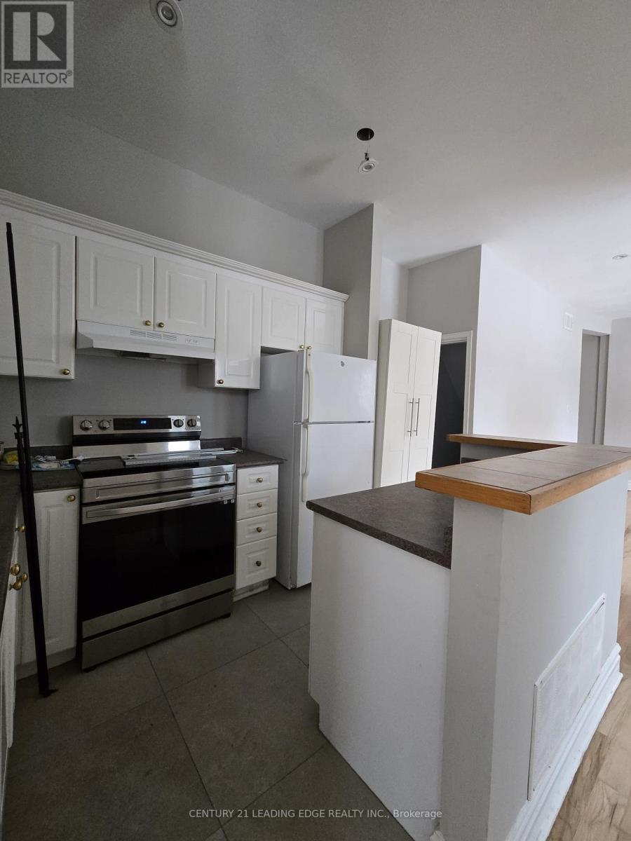 2a Kimbourne Avenue, Toronto, Ontario  M4J 4J2 - Photo 18 - E12639870