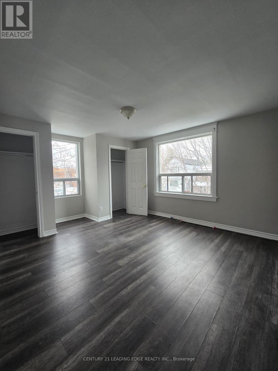 2a Kimbourne Avenue, Toronto, Ontario  M4J 4J2 - Photo 5 - E12639870