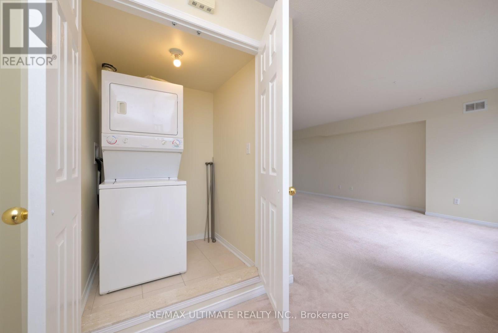 130 - 60 Broadview Avenue, Toronto, Ontario  M4M 3G8 - Photo 10 - E12639874