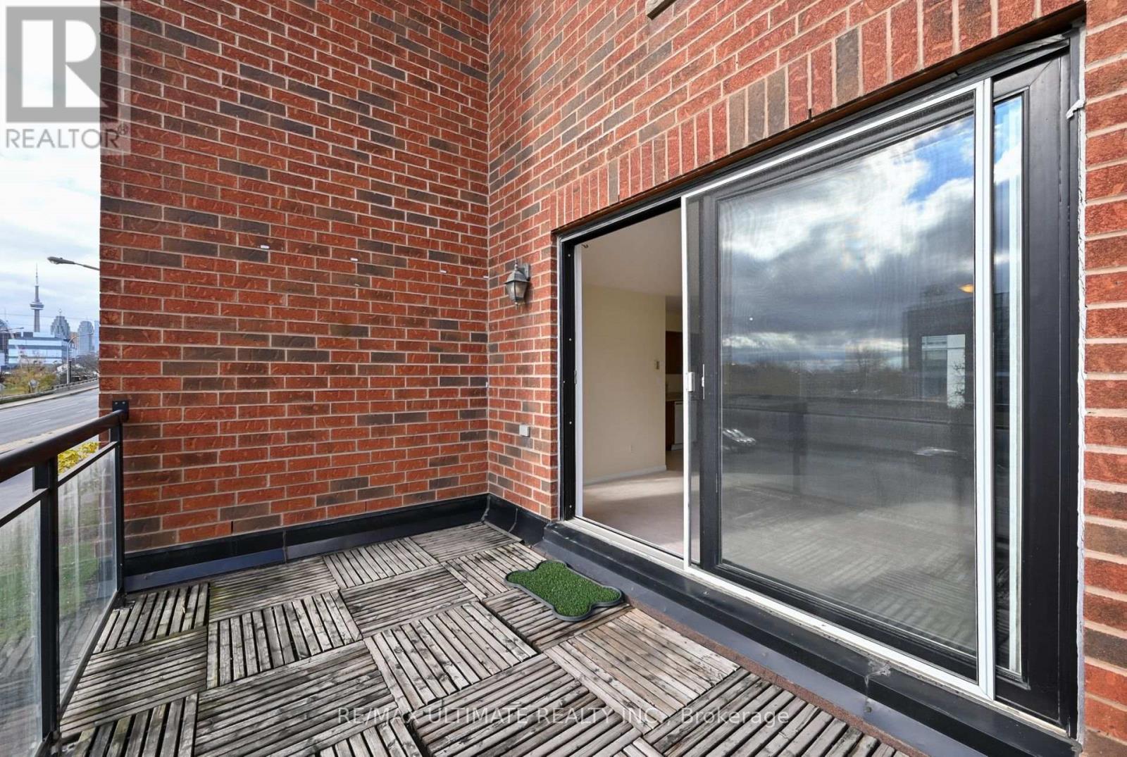 130 - 60 Broadview Avenue, Toronto, Ontario  M4M 3G8 - Photo 12 - E12639874