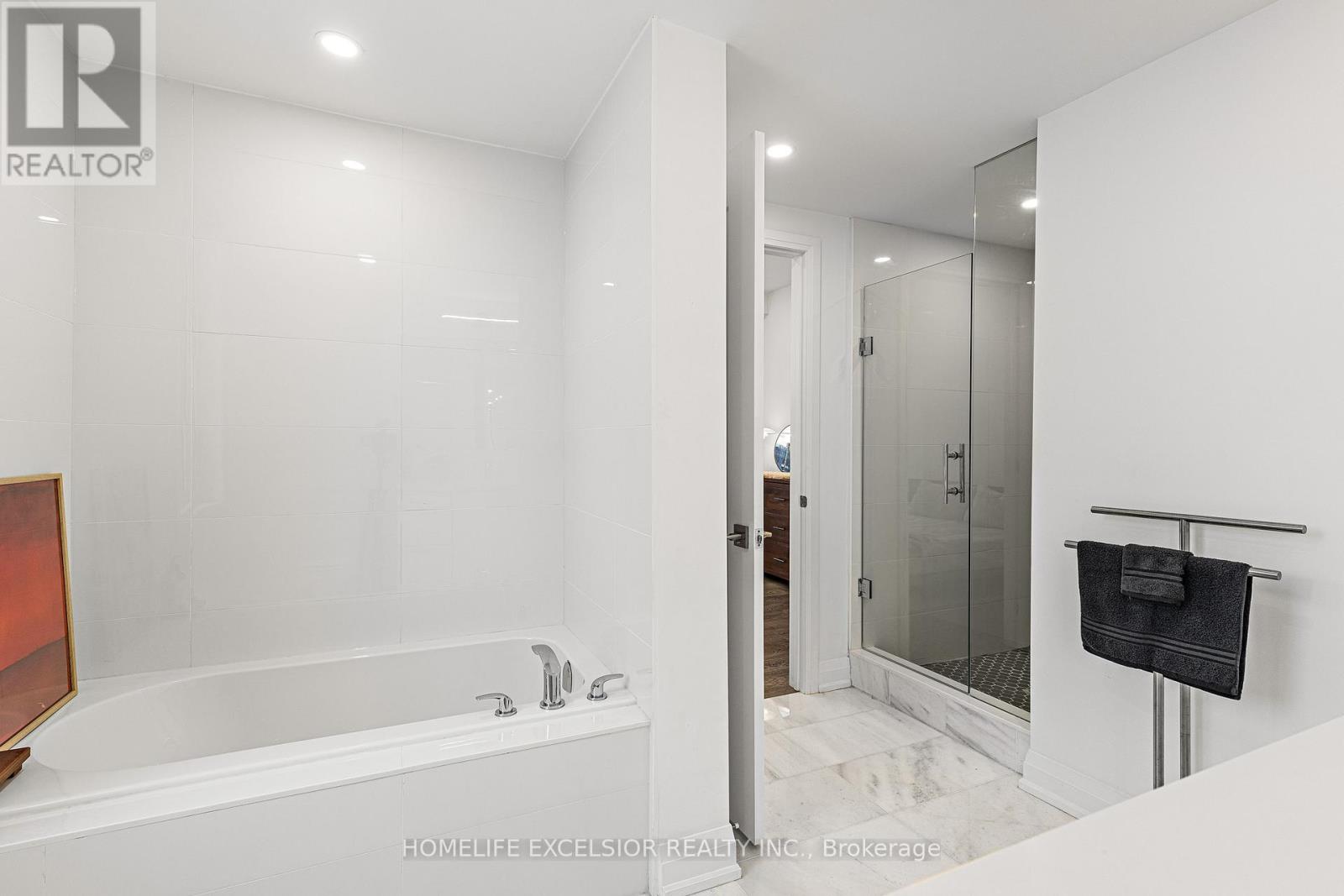 Unit 1 - 18 Greenbriar Road, Toronto, Ontario  M2K 0G7 - Photo 27 - C12455639