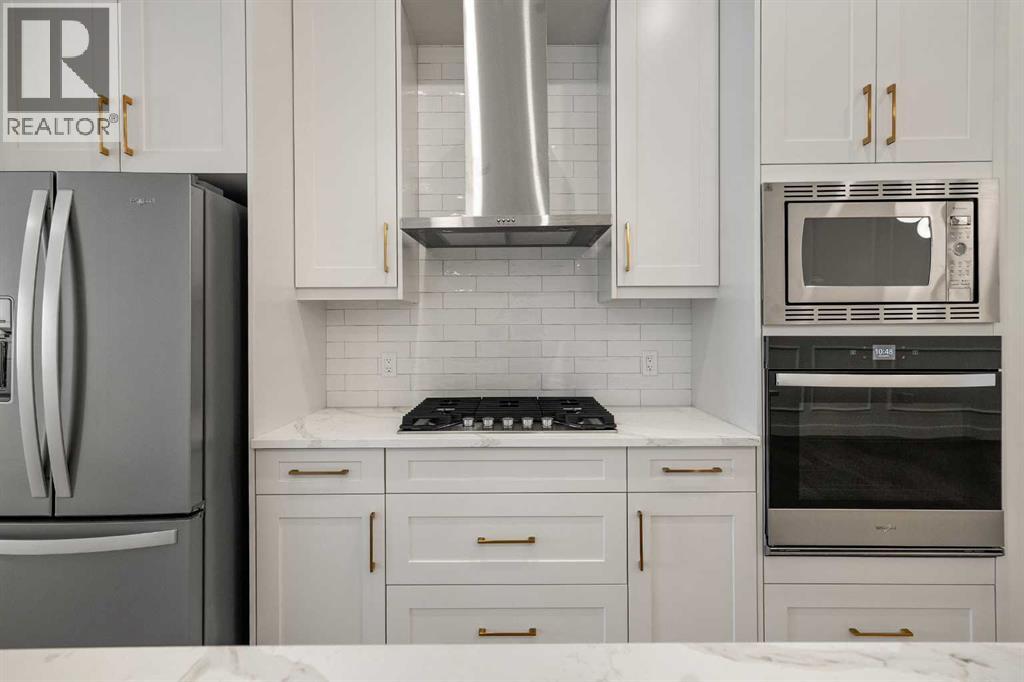 27 Wolf Crescent, Okotoks, Alberta  T1S 5V1 - Photo 7 - A2266958