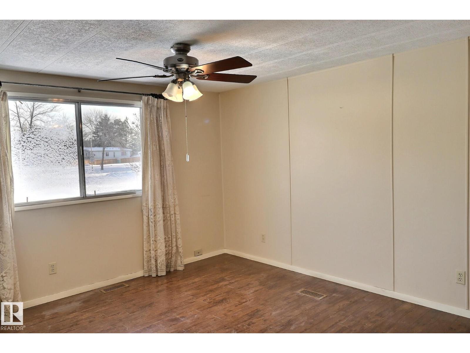 Unknown Address, ,    - Photo 10 - E4468330