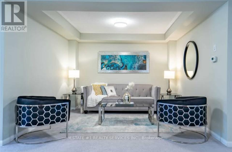 20 Mercedes Road, Brampton, Ontario  L7A 0Z2 - Photo 7 - W12639866