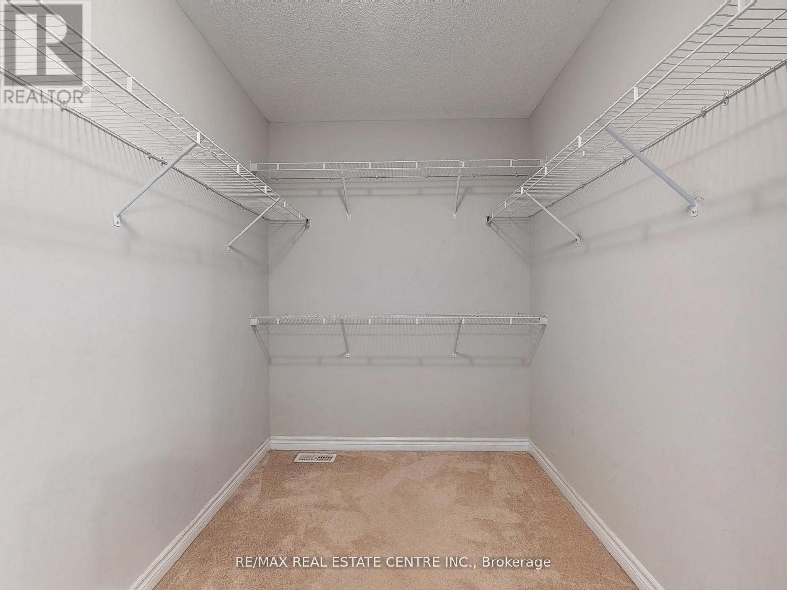 1538 Clitherow Street, Milton, Ontario  L9E 0B1 - Photo 21 - W12639886