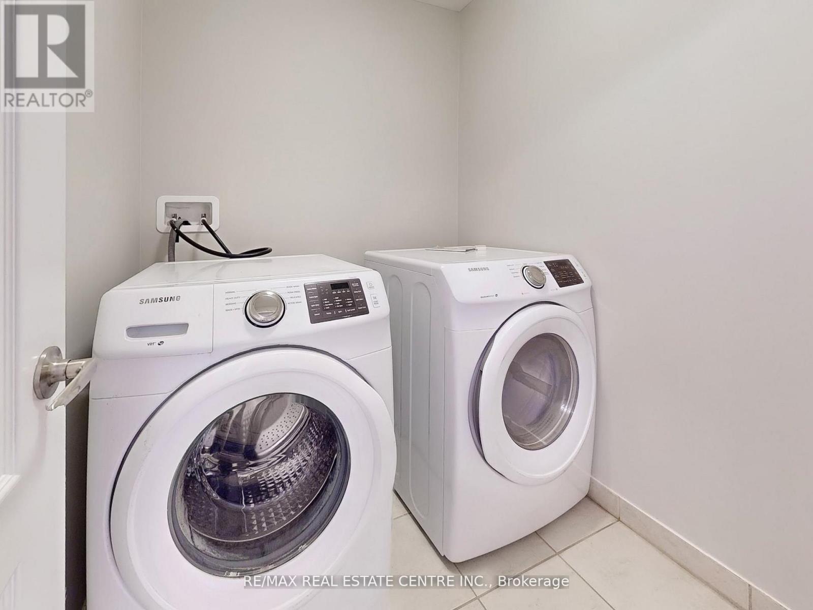 1538 Clitherow Street, Milton, Ontario  L9E 0B1 - Photo 31 - W12639886