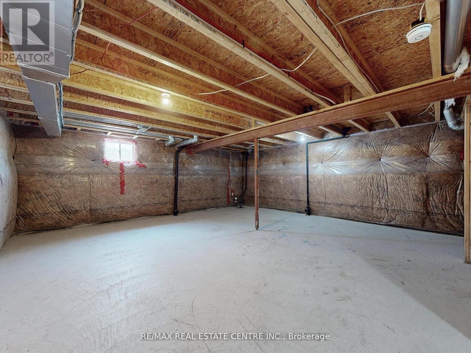 1538 Clitherow Street, Milton, Ontario  L9E 0B1 - Photo 32 - W12639886