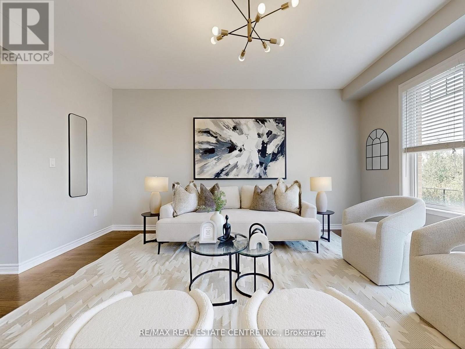 1538 Clitherow Street, Milton, Ontario  L9E 0B1 - Photo 7 - W12639886