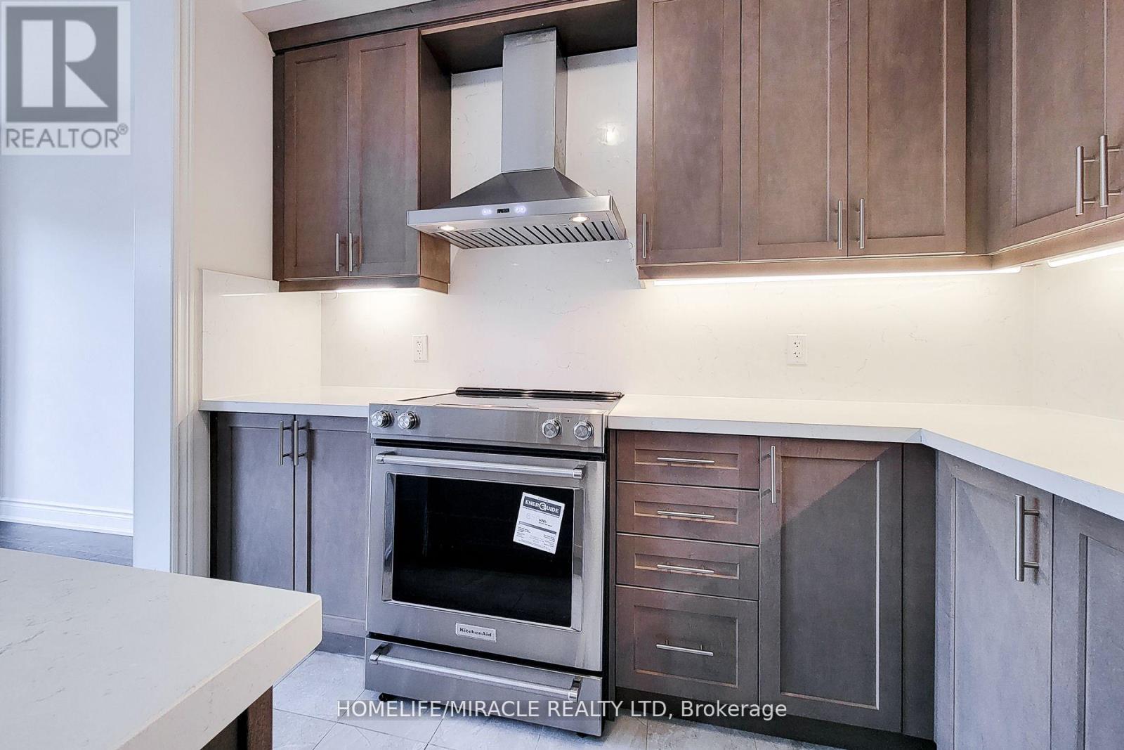 1101 Garner Road, Hamilton, Ontario  L9G 3K9 - Photo 14 - X12639842