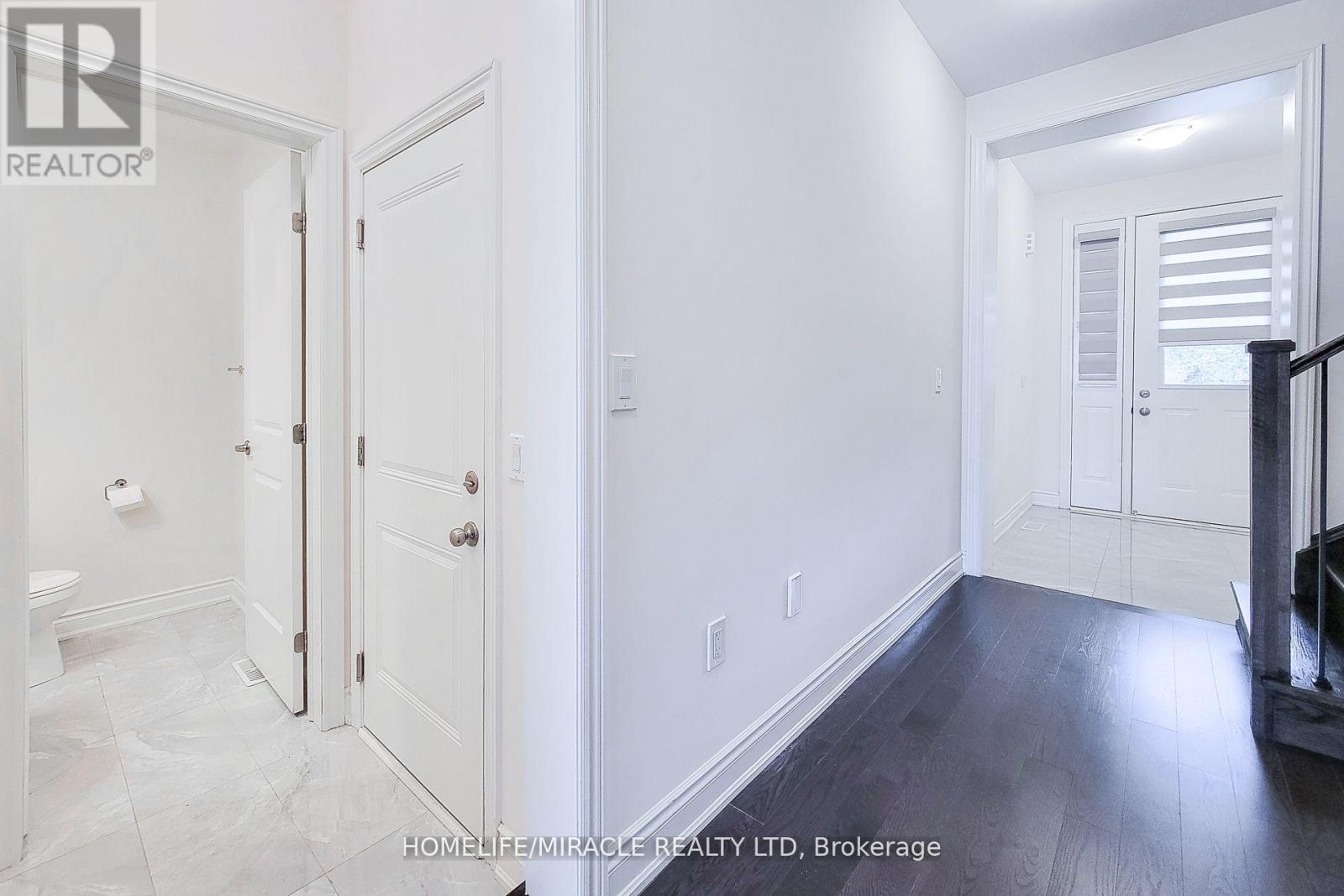 1101 Garner Road, Hamilton, Ontario  L9G 3K9 - Photo 17 - X12639842